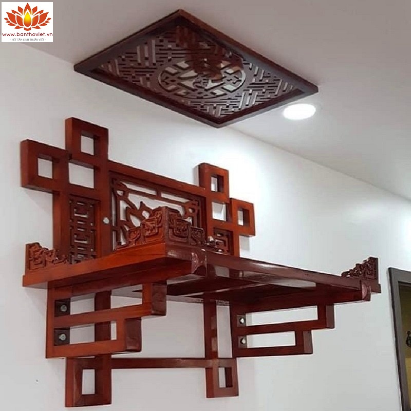 Bàn thờ treo tường đẹp chạm sen