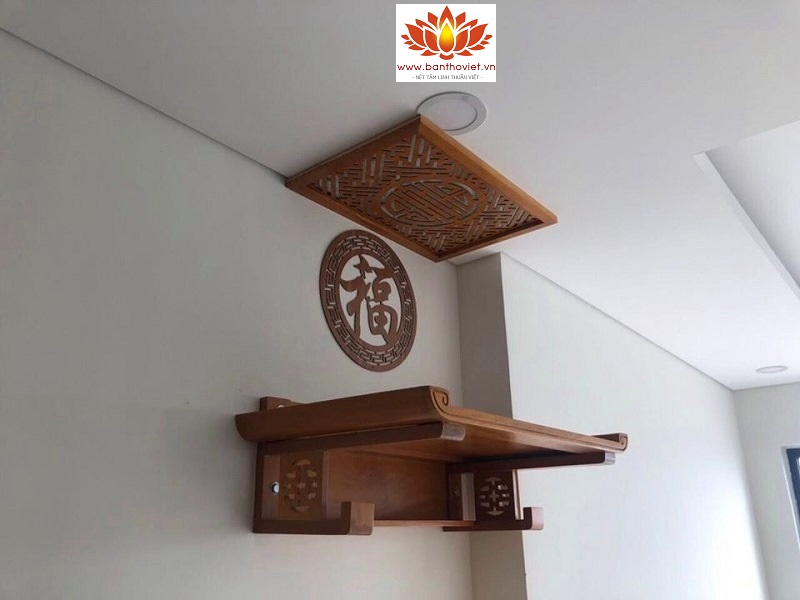 Mẫu bàn thờ treo tường 2 tầng